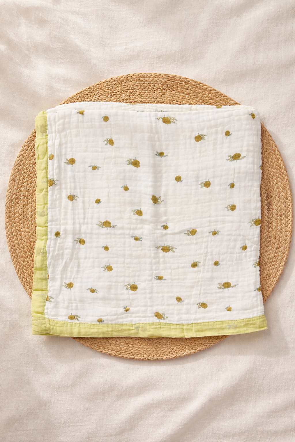 6-Layer Crinkled Muslin Baby Blanket – Lemon Pattern (110×110 cm)