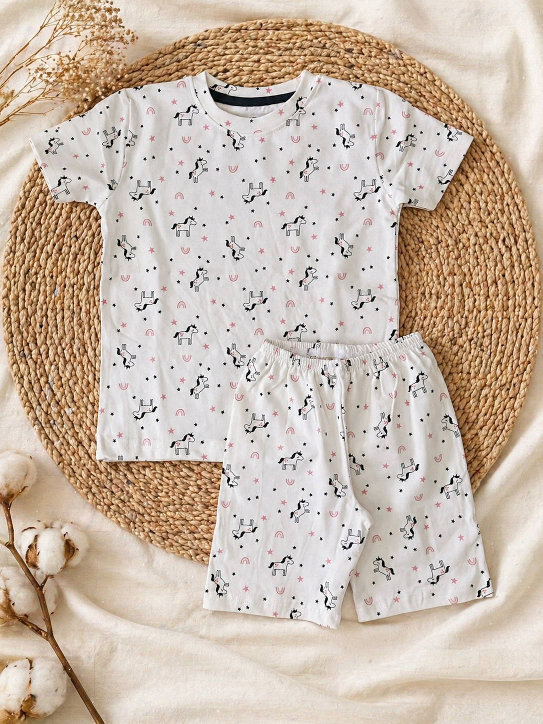 Stylish Unicorn Interlock Shorts Sets (1 Years  to 5 Years)