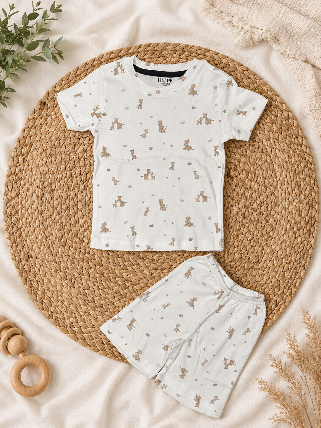Brown Giraff Shorts Sets (1 Years  to 6 Years)