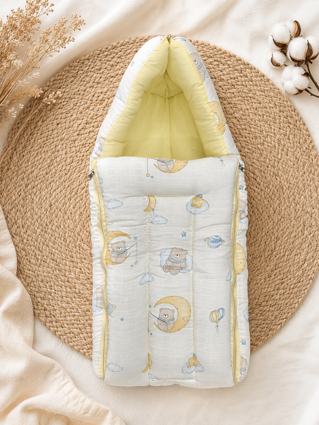 Yellowish Moon 2 in 1 Muslin Carry Nest